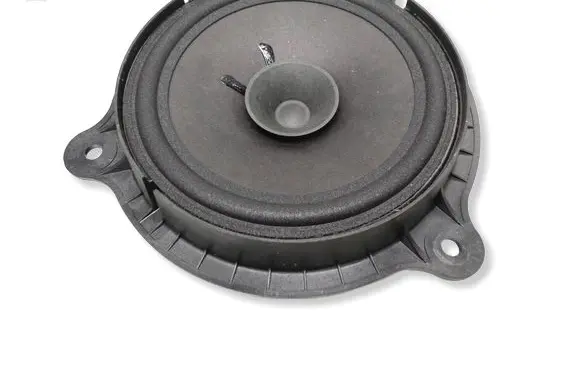 Nissan Leaf II (ZE1) Rear door speaker 28156BR00A
