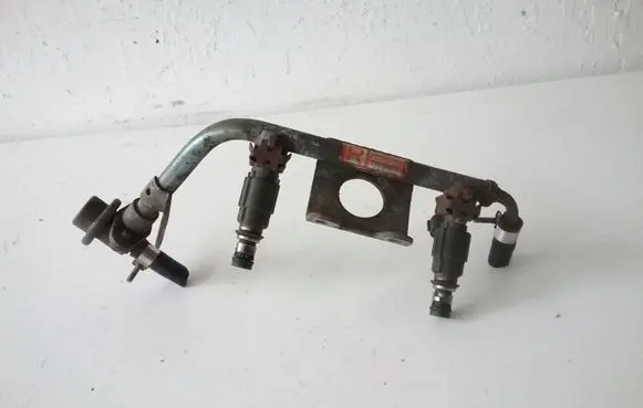 Subaru Legacy Fuel main line pipe 17522AA630 A46701D23 0001416