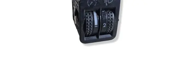 Volkswagen Golf IV Headlight level height control switch PA6GF30