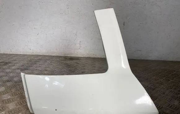 Volkswagen Crafter Under headlight/headlamp trim