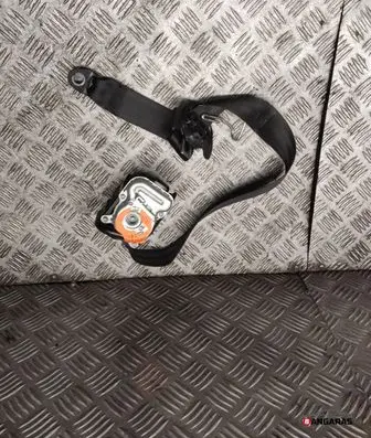 Audi A3 S3 8V Front seatbelt 