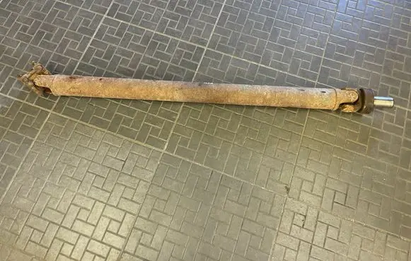 Mitsubishi Pajero Sport I Rear driveshaft/prop shaft 