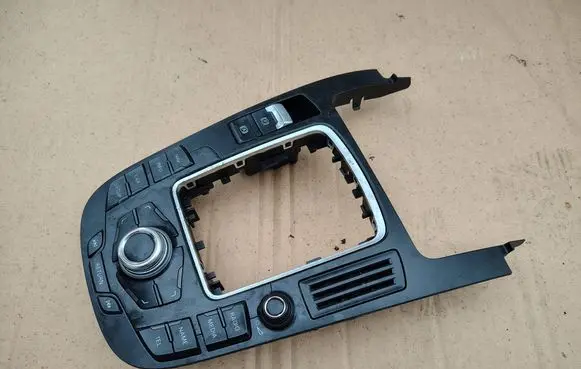 Audi A4 S4 B8 8K Head unit multimedia control 8T0919609