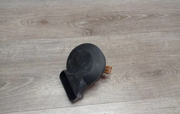 Volvo S60 Horn signal 49042