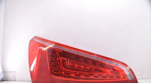 Audi Q5 SQ5 8R Rear/tail lights 8R0945093B