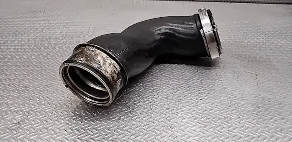 Volkswagen Transporter - Caravelle T5 Intercooler hose/pipe 7H0145980R