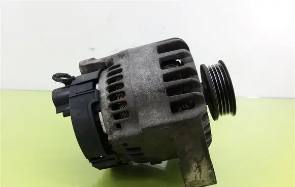 Fiat Punto (188) Generator/alternator 46530060