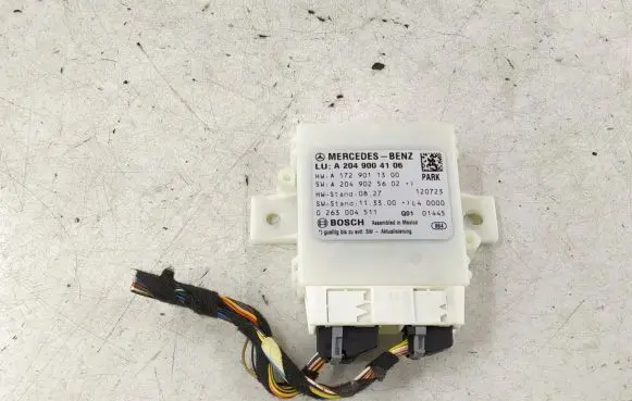 Mercedes-Benz C W204 Parking PDC control unit/module 2049004106 1729011300