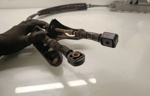 Volkswagen PASSAT B7 Gear shifter/selector 1K0711061