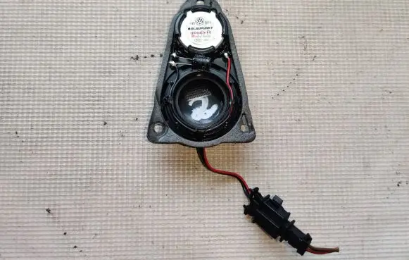 Panel speaker