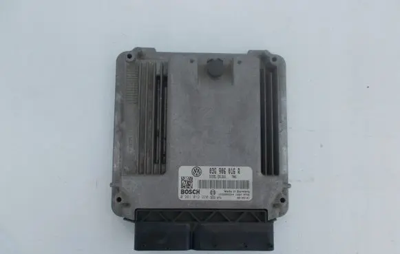 Volkswagen Golf IV Engine control unit/module 03G906016R