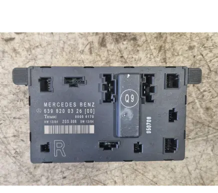 Mercedes-Benz Vito Viano W639 Door control unit/module 6398200326 ZGS006 00006170