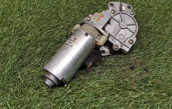 Seat adjustment motor
