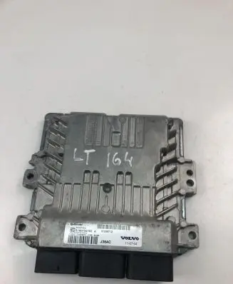 Volvo V50 Engine control unit/module ECU 31336712 S180134102A