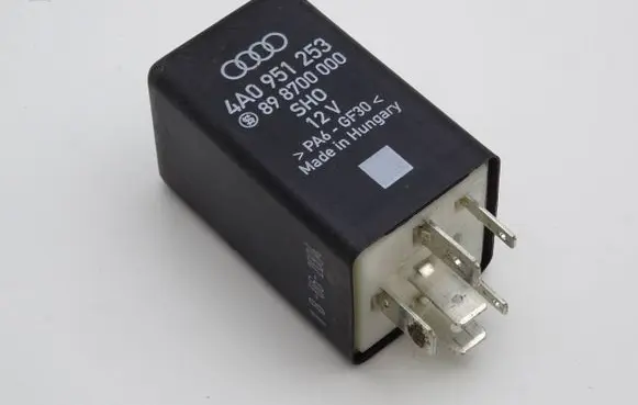 Audi A4 S4 B6 8E 8H Other relay 4A0951253