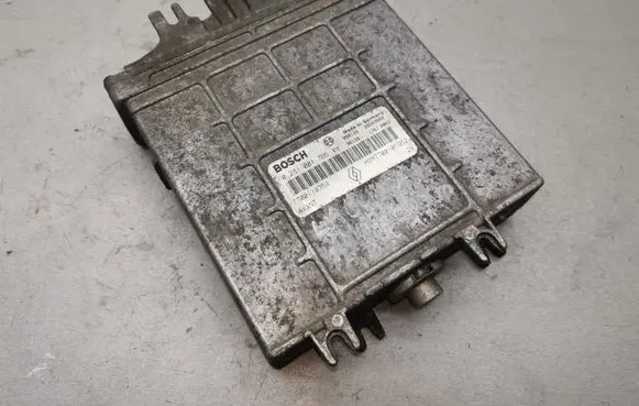 Renault Laguna I Engine control unit/module 0281001766 7700114354