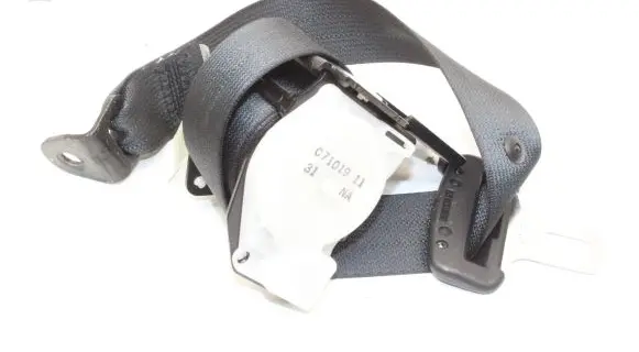 Mazda 3 II Rear seatbelt TKAB0EH895