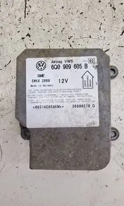 Volkswagen PASSAT B5 Airbag control unit/module 6Q0909605B