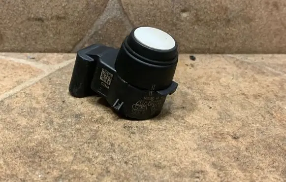 BMW M3 e92 Parking PDC sensor 6935598