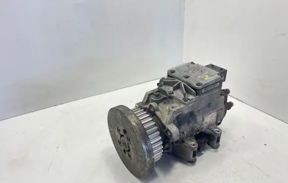 Audi A6 S6 C5 4B Fuel injection high pressure pump 047050603 059130106M TESTED