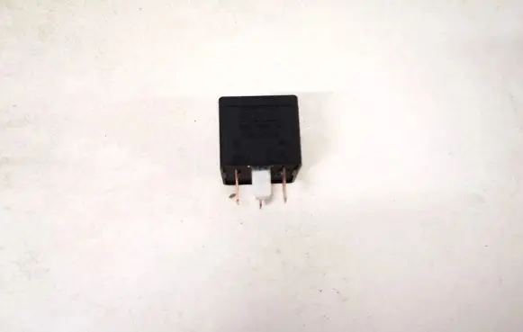 Ford Focus Other relay 5m5t14b192ca v23136-b1-x66