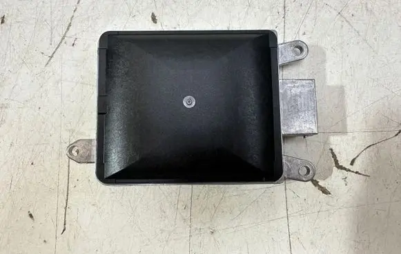 BMW X5 F15 Distronic sensor radar 6873290-01
