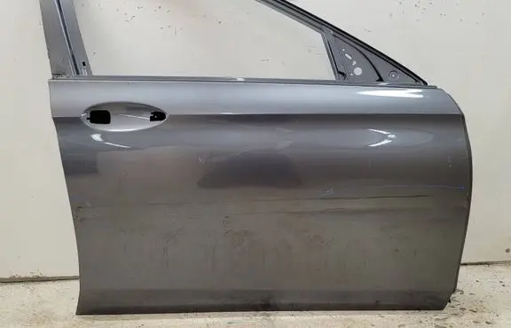 Mercedes-Benz E W213 Front door A2137220210