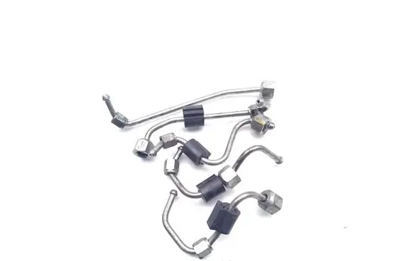 Jeep Cherokee Fuel injector supply line/pipe 55212326