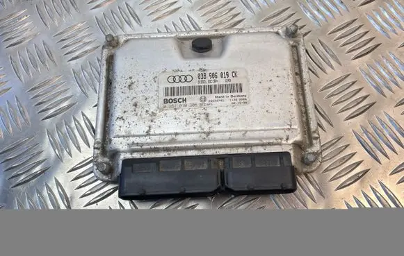 Audi A3 S3 8L Engine control unit/module 038906019CK 0281010308