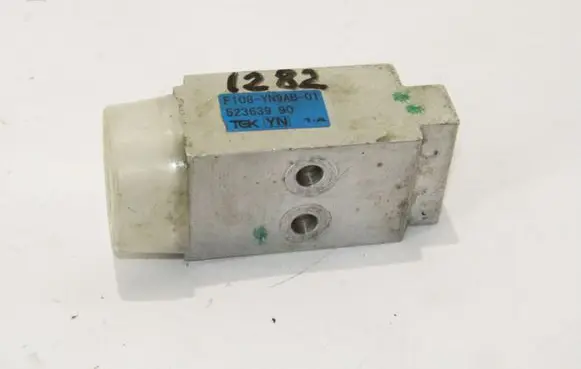 KIA Venga Air conditioning (A/C) expansion valve F108YN9AB01