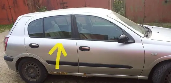 Nissan Almera N16 Rear door window glass