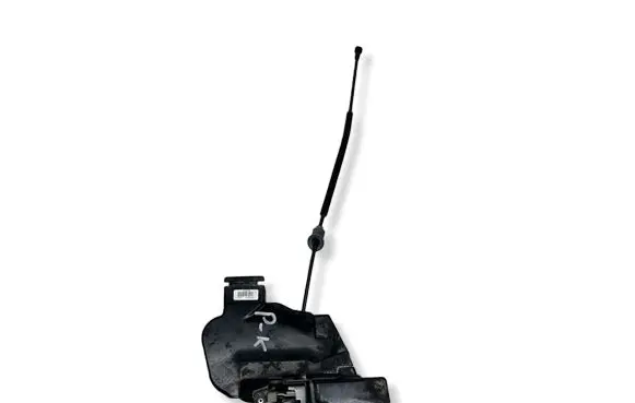 Volvo V50 Front door lock 240015003