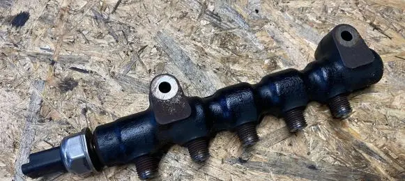 Peugeot Partner Fuel main line pipe 9654592680