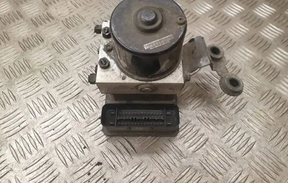Audi A3 S3 8L ABS Pump 1C0907379E 1J0614517E
