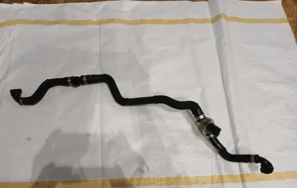 BMW X5 F15 Engine coolant pipe/hose 7578694