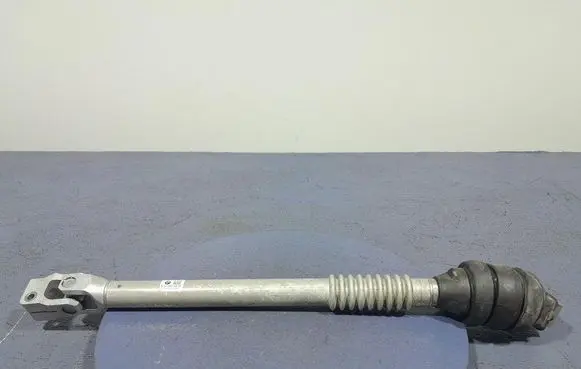 Steering wheel axle