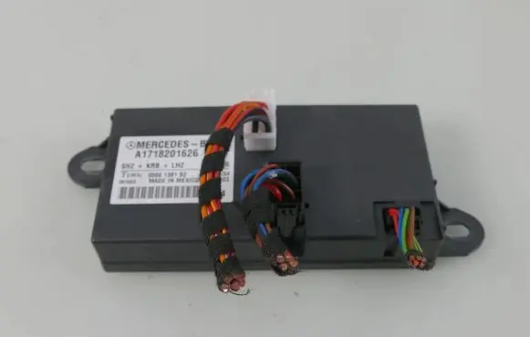 Mercedes-Benz SLK R171 Seat control module A1718201626