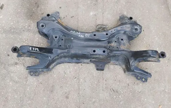 Toyota Auris E180 Front subframe