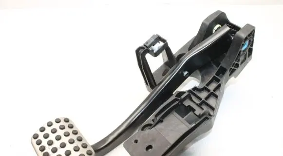 Mercedes-Benz CLA C118 X118 Brake pedal A2472902600