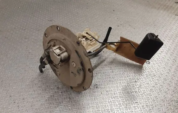 Toyota Avensis Verso Fuel level sensor 