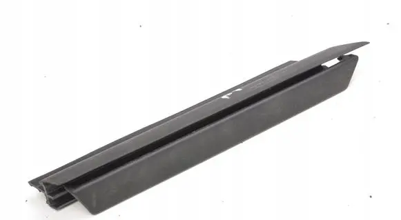 BMW 7 G11 G12 Rear door glass trim molding 7380534