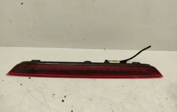 Audi Q7 4M Third/center stoplight 4L0945097