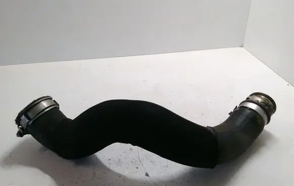 Intercooler hose/pipe
