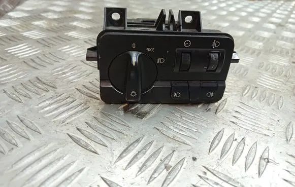 Light switch