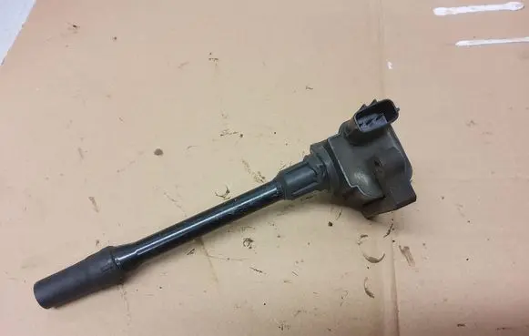 Mitsubishi Space Wagon High voltage ignition coil H6T12272