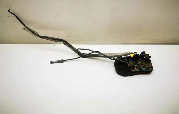 Chrysler 300 - 300C Front door lock
