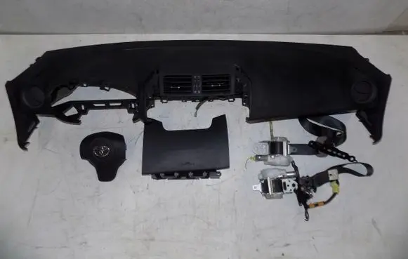 Toyota RAV 4 (XA30) Dashboard