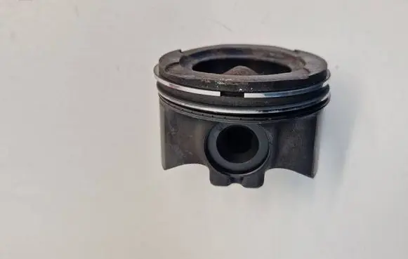 Mercedes-Benz E AMG W213 Piston 082318