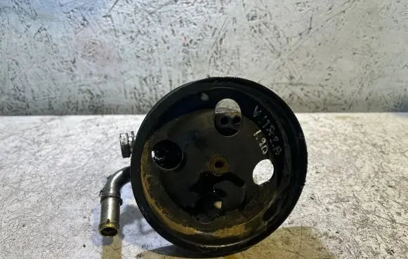 Suzuki Grand Vitara II Power steering pump