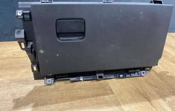 Land Rover Discovery Sport Glove box K8D2060T10A